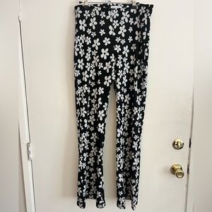 Urban Outfitters Monochrome Floral Pants
